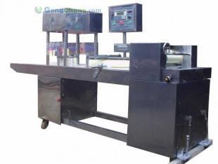 供應(yīng)數(shù)控刀切饅頭機(jī) 高效自動(dòng)化設(shè)備助力食品行業(yè)發(fā)展