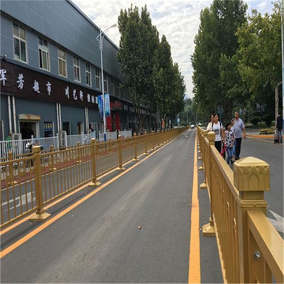 吉林交通護(hù)欄制作 道路花箱護(hù)欄的創(chuàng)新設(shè)計(jì)與公路安全應(yīng)用